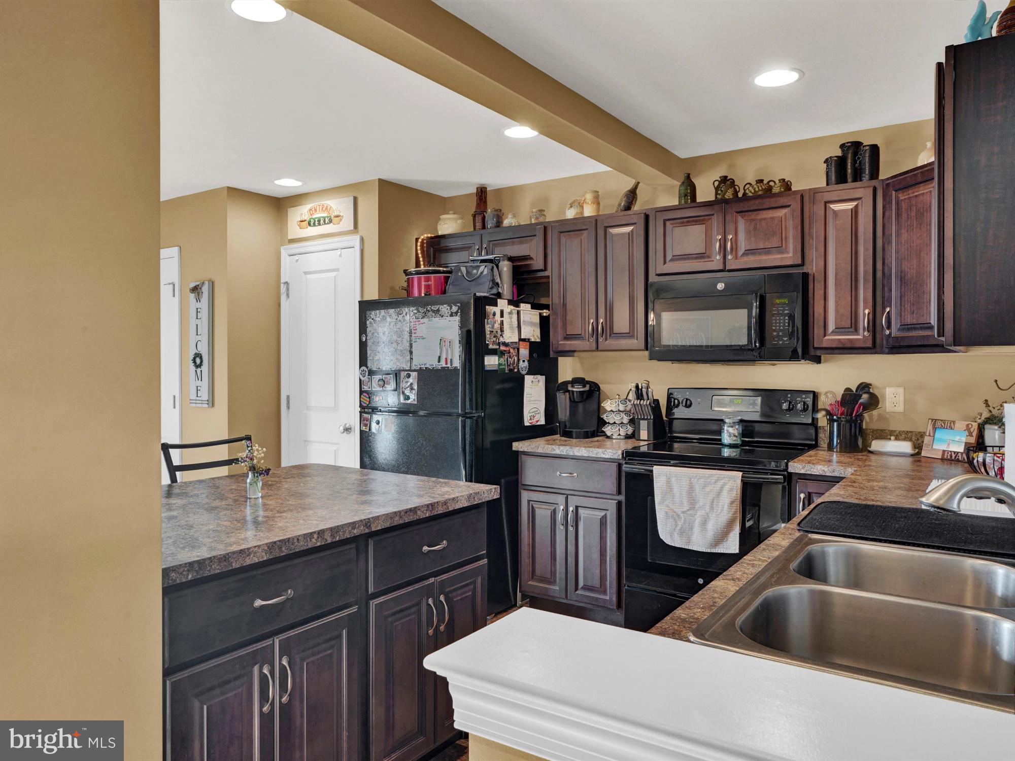 SUMMERFIELD - Residential