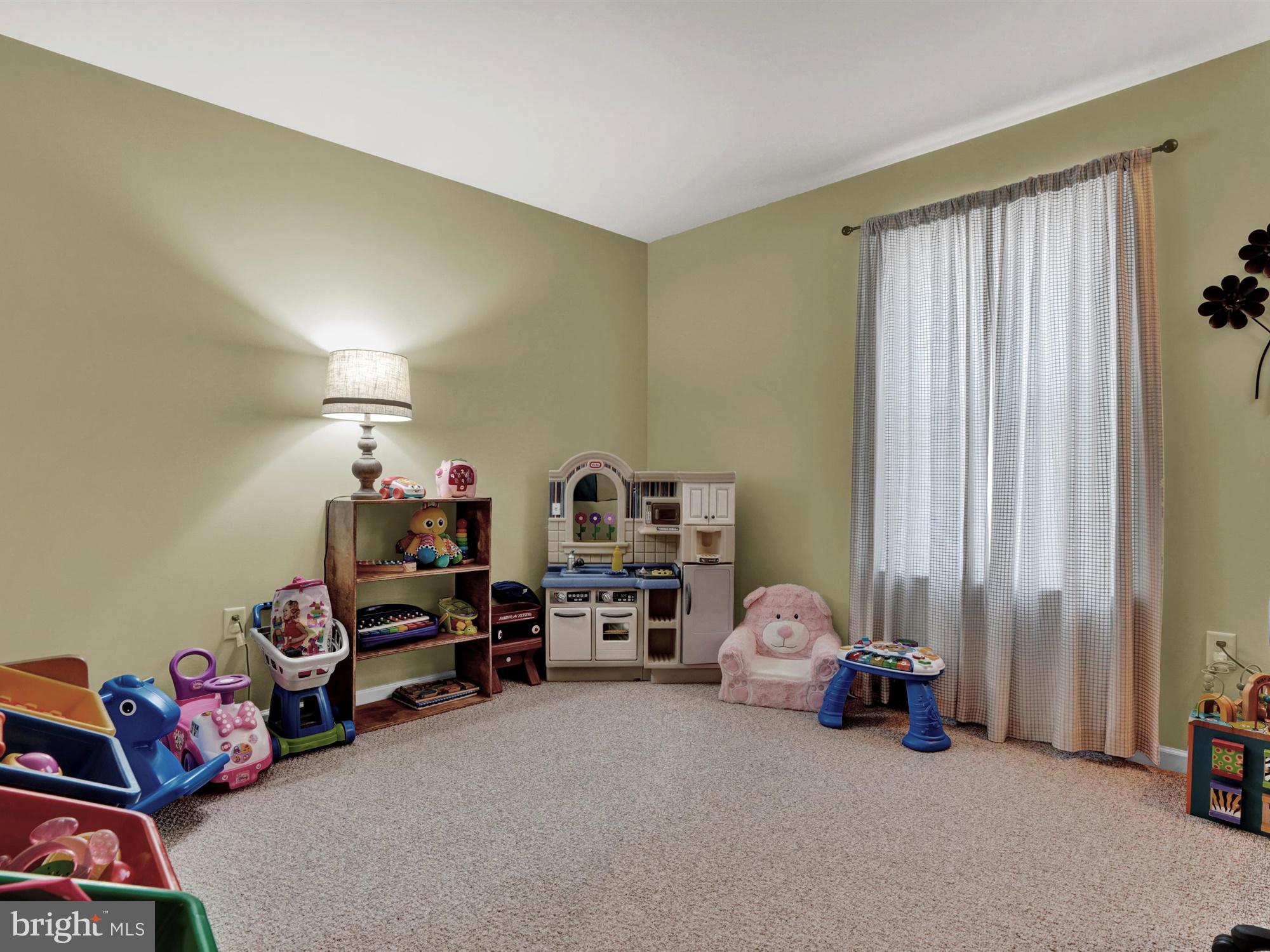 SUMMERFIELD - Residential