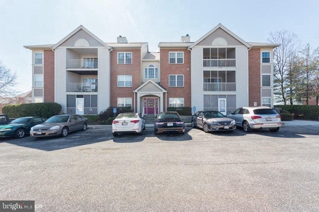 300 BLUE WATER COURT 302