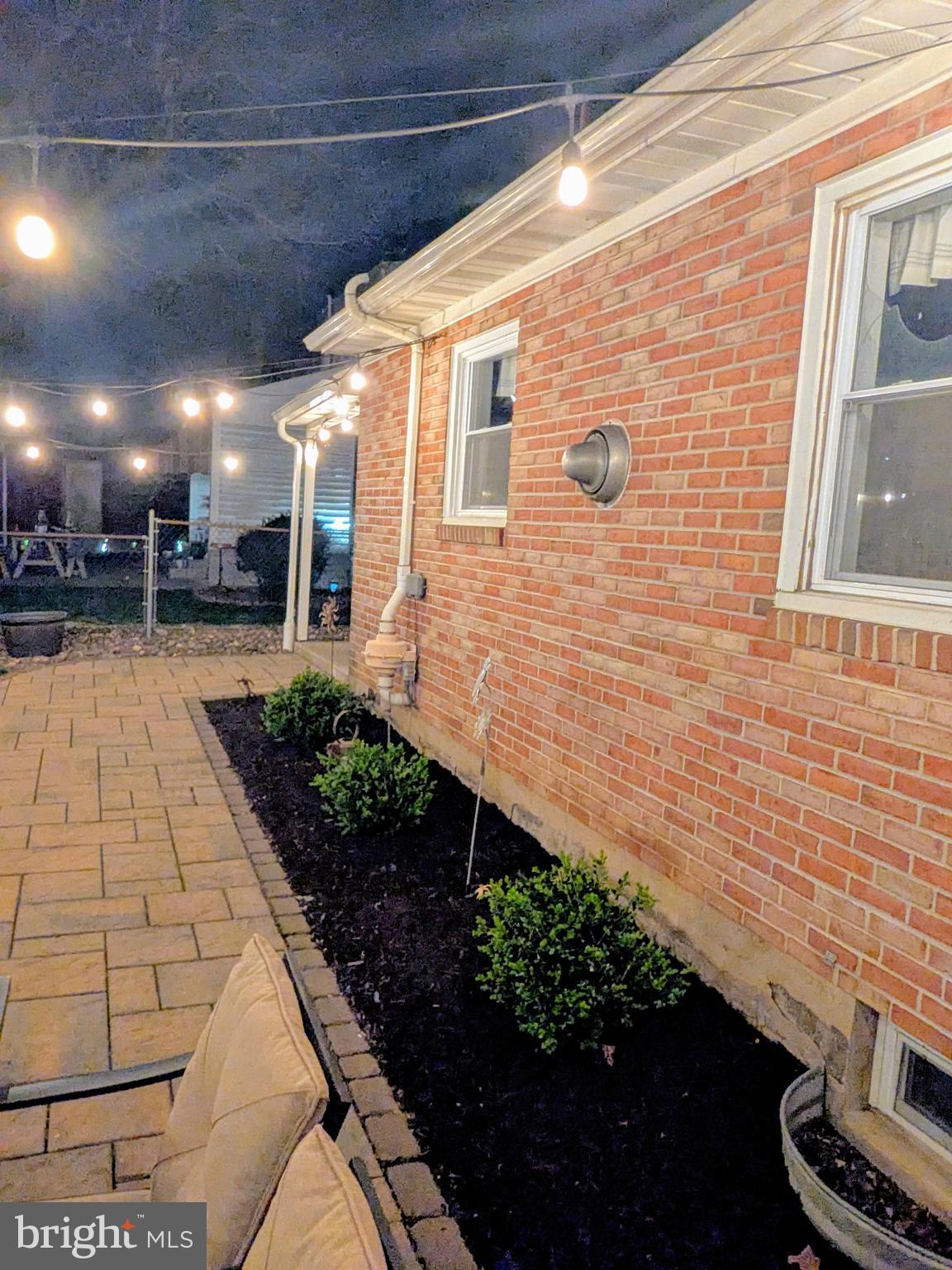 WEST HILLS - Residential