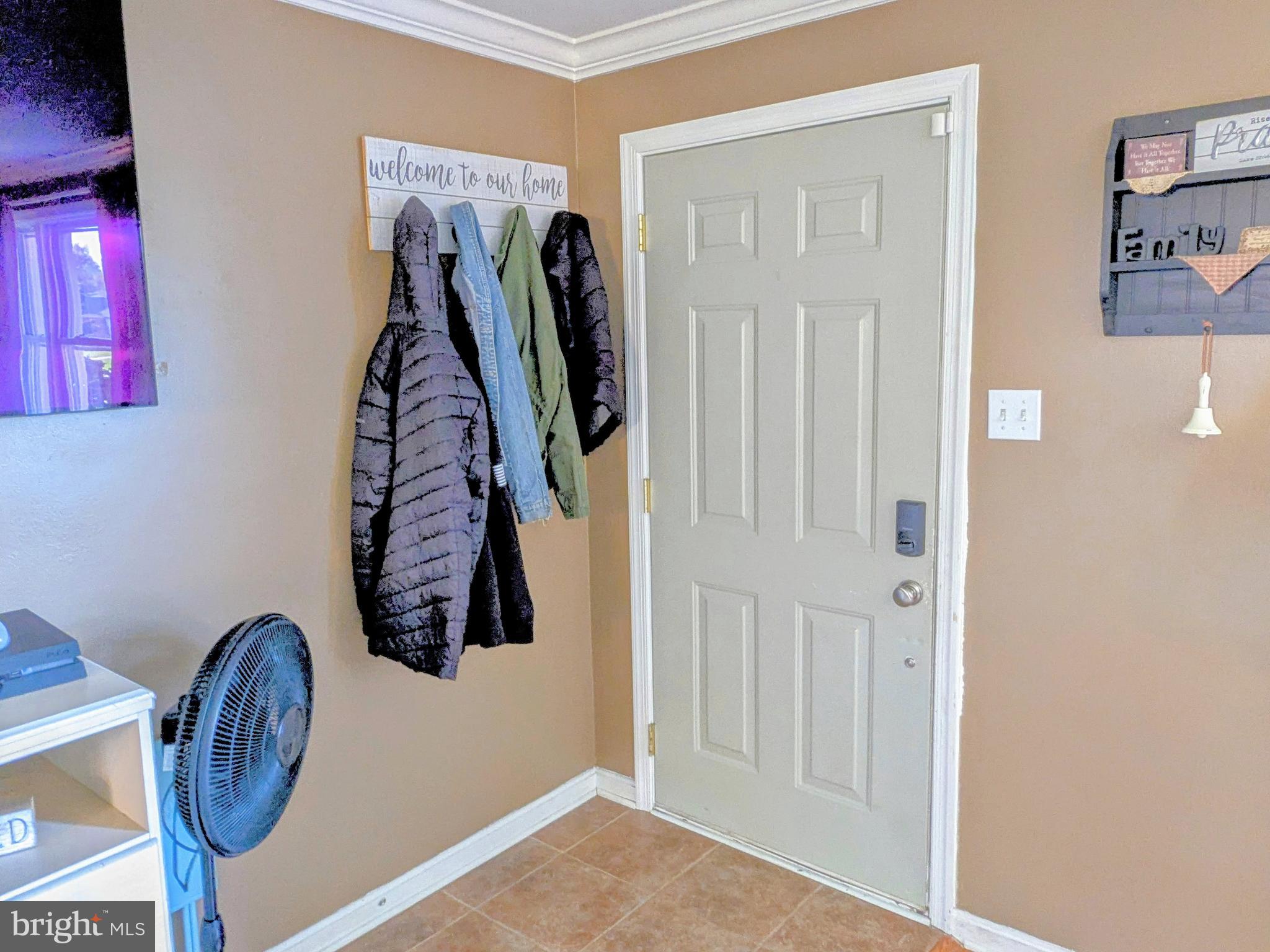 WEST HILLS - Residential