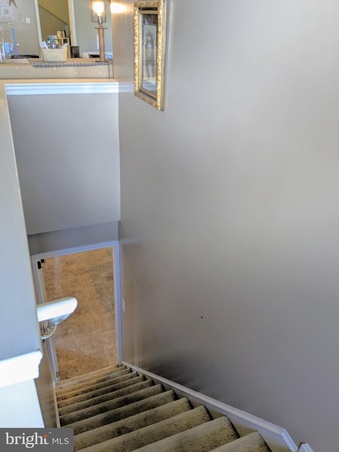 WEST HILLS - Residential