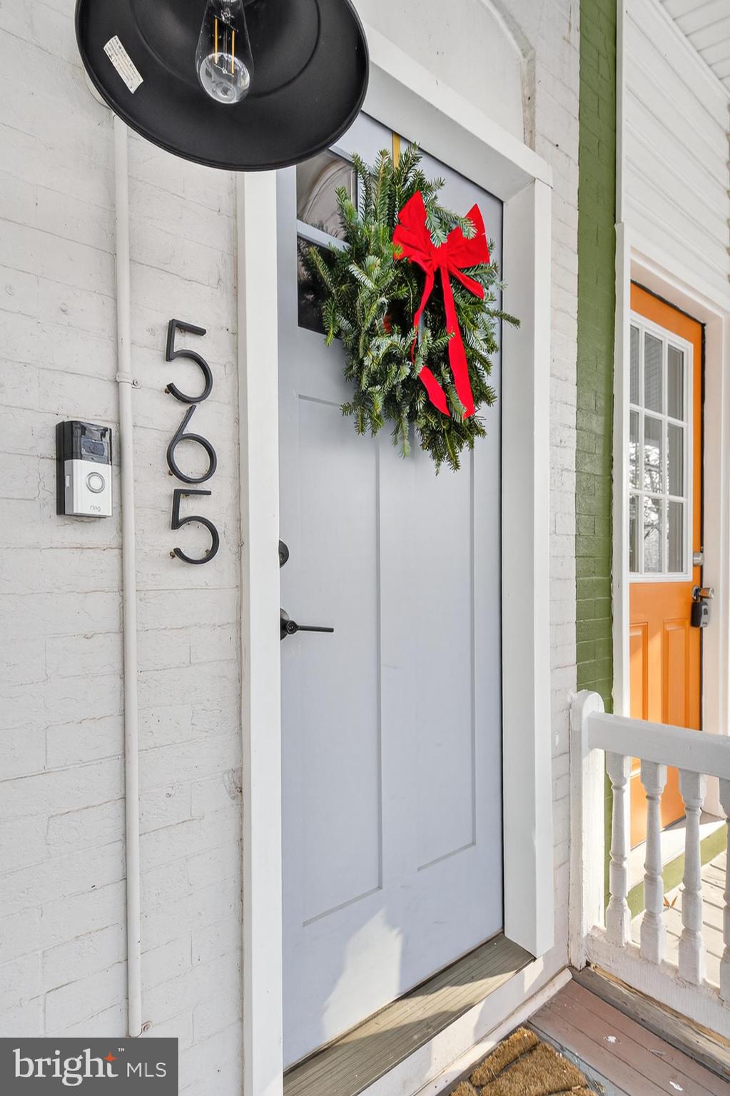 565 S CHRISTIAN STREET