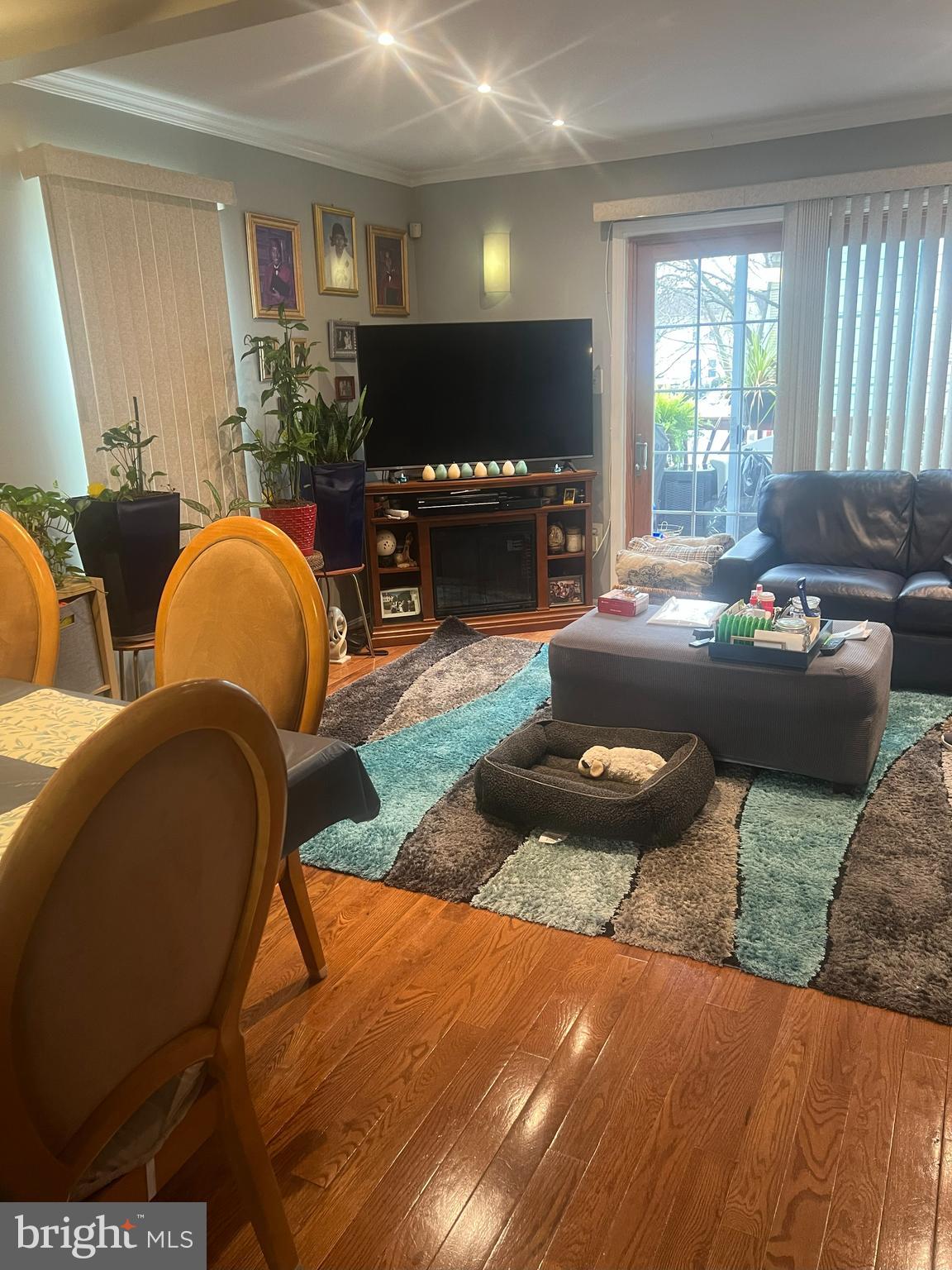 FAIRLAND - Residential