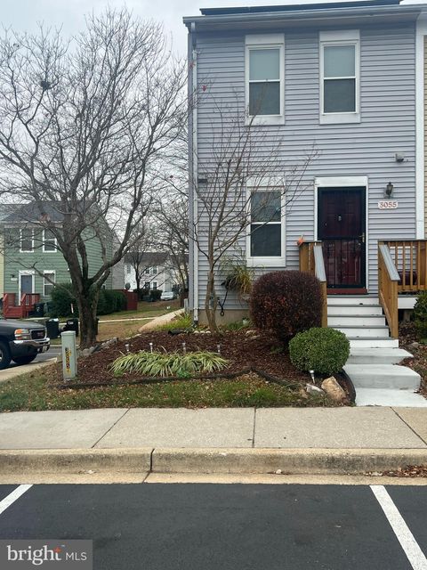 Photo of 3055 Shepperton Terrace, SILVER SPRING, MD 20904 (MLS # MDMC2208952)