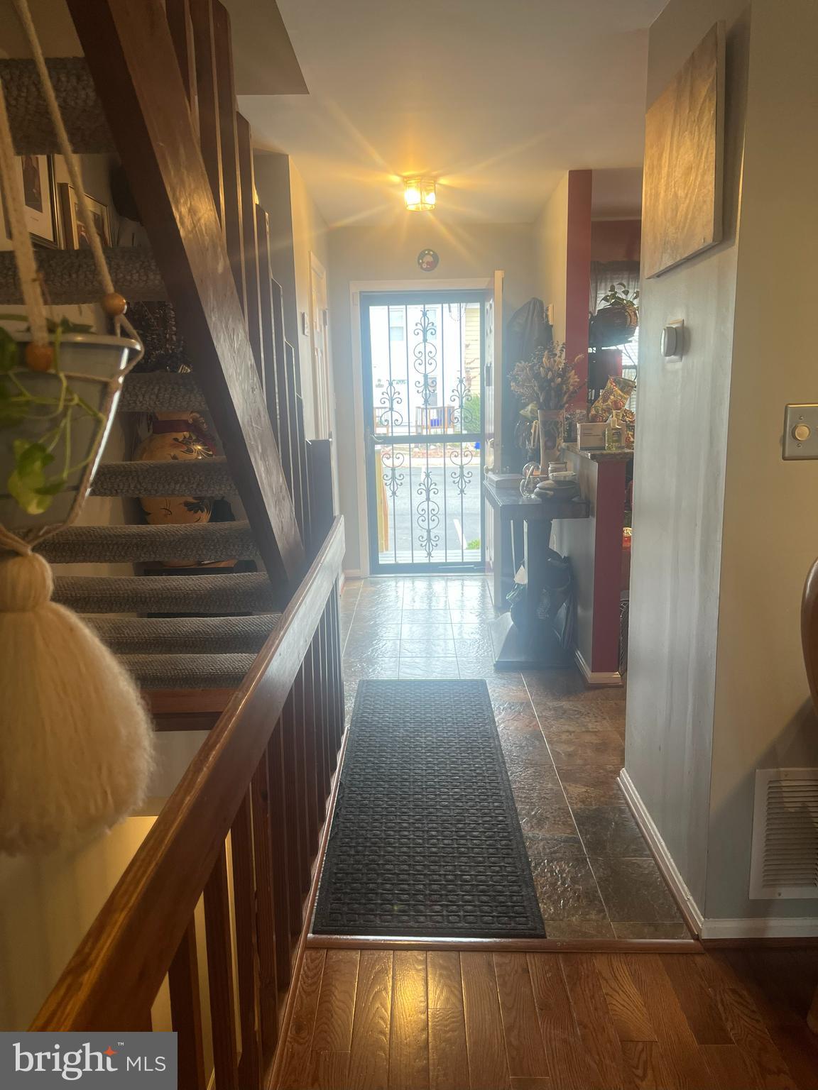 3055 SHEPPERTON TERRACE