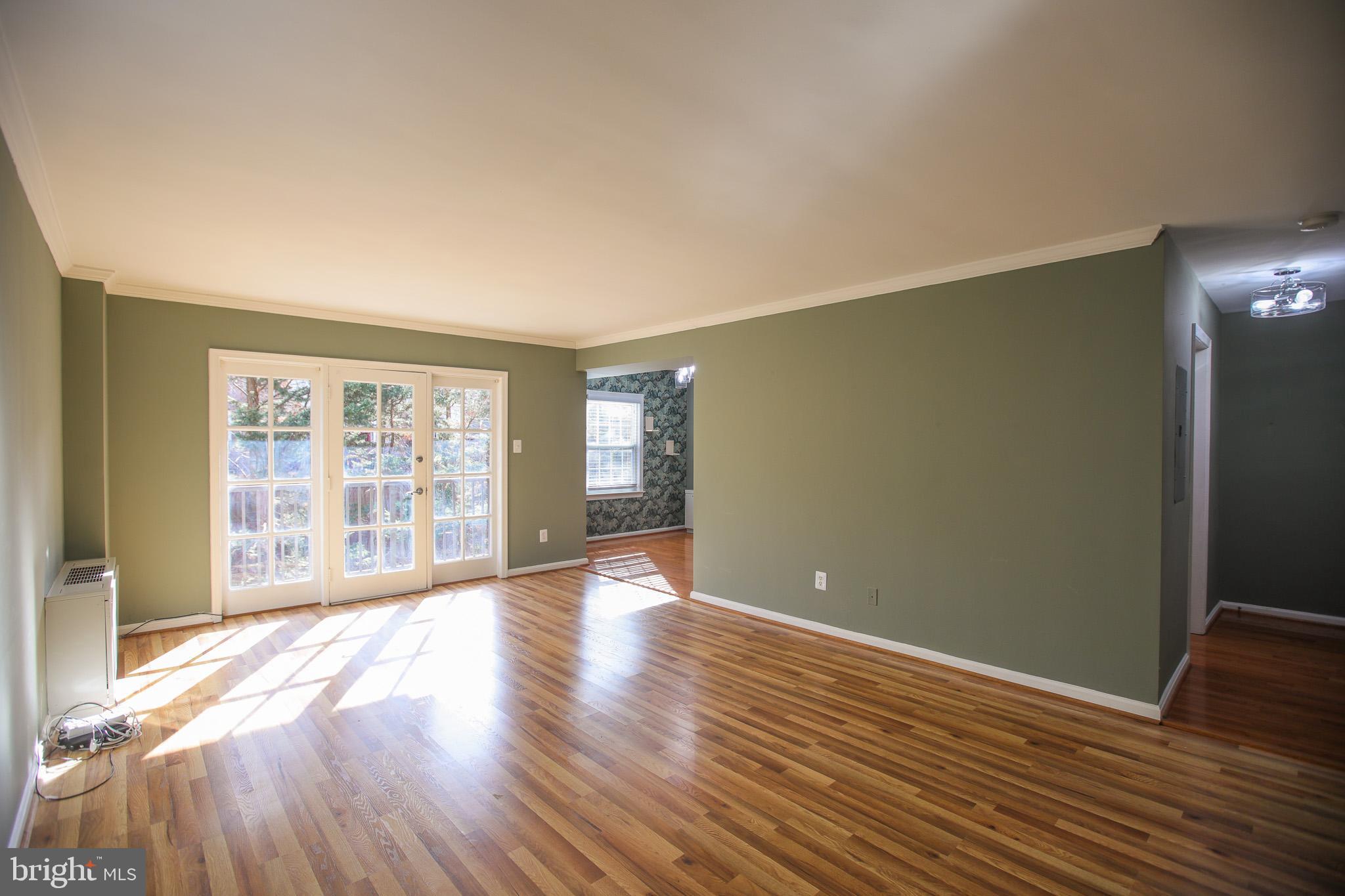 3334 SPRING LANE B-22