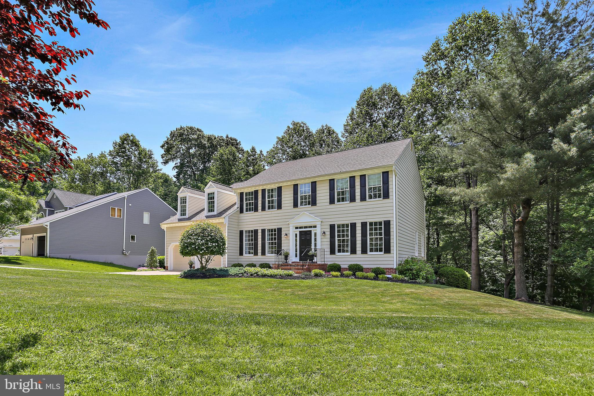 7098 GARDEN WALK