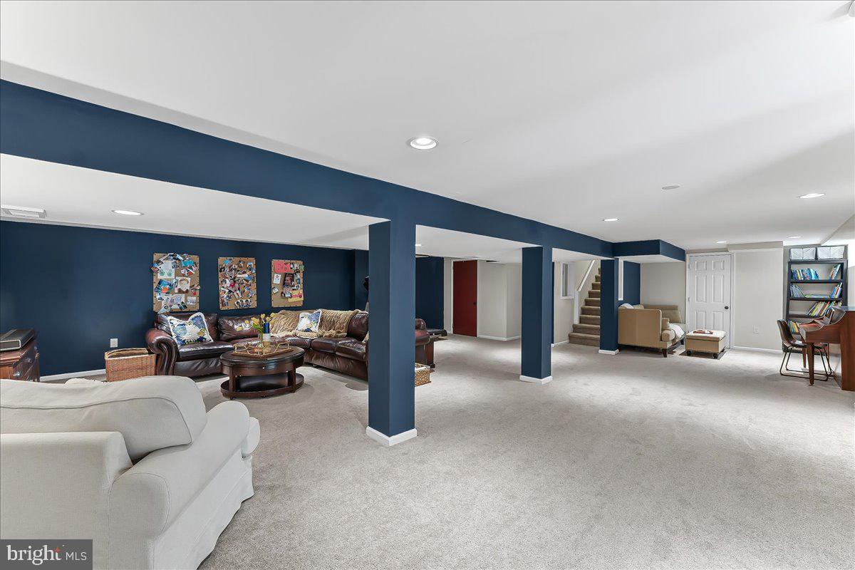 COUNTRY GATE - Residential