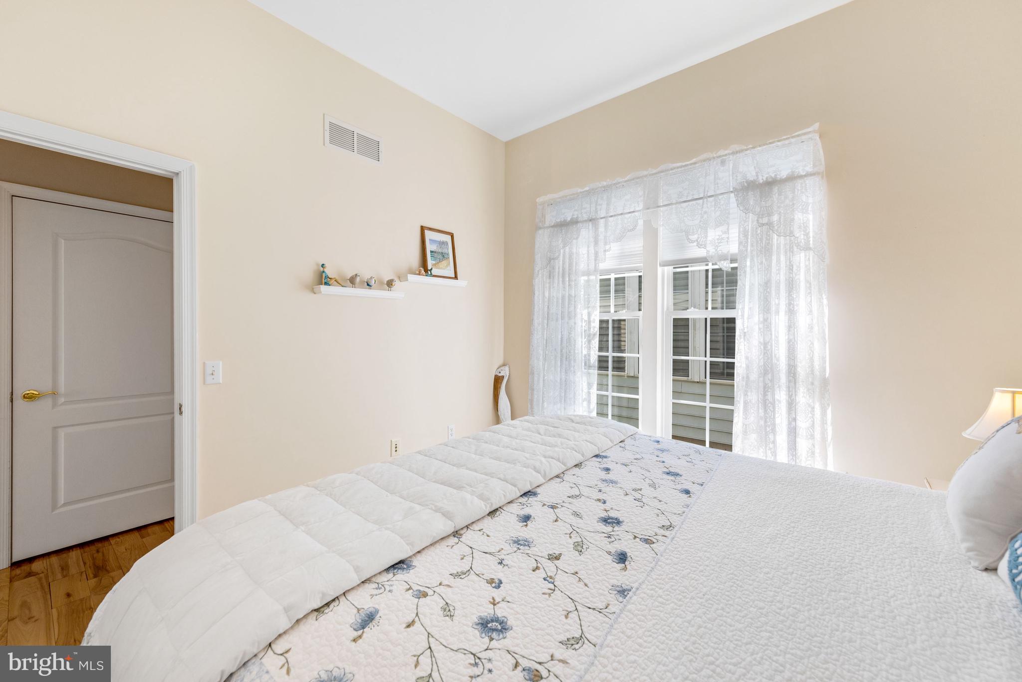 OCEAN PINES - THE PARKE - Residential