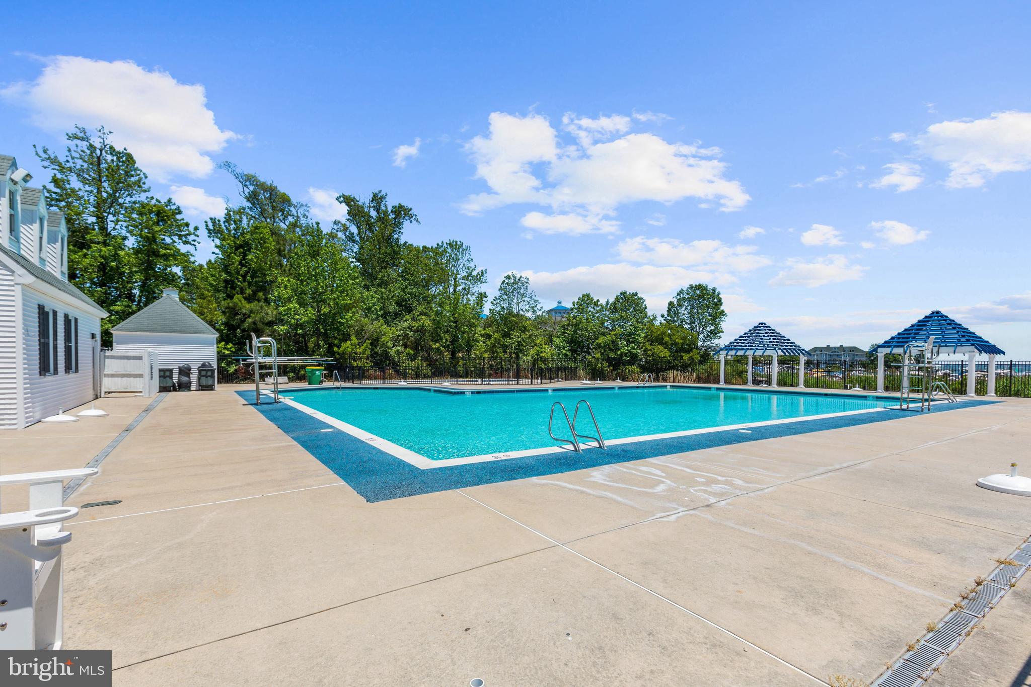OCEAN PINES - THE PARKE - Residential