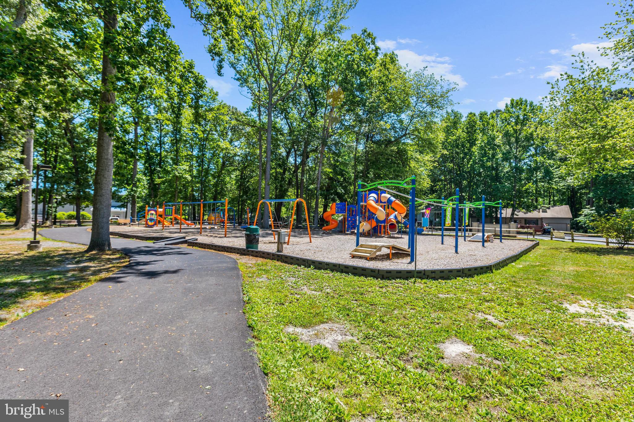 OCEAN PINES - THE PARKE - Residential