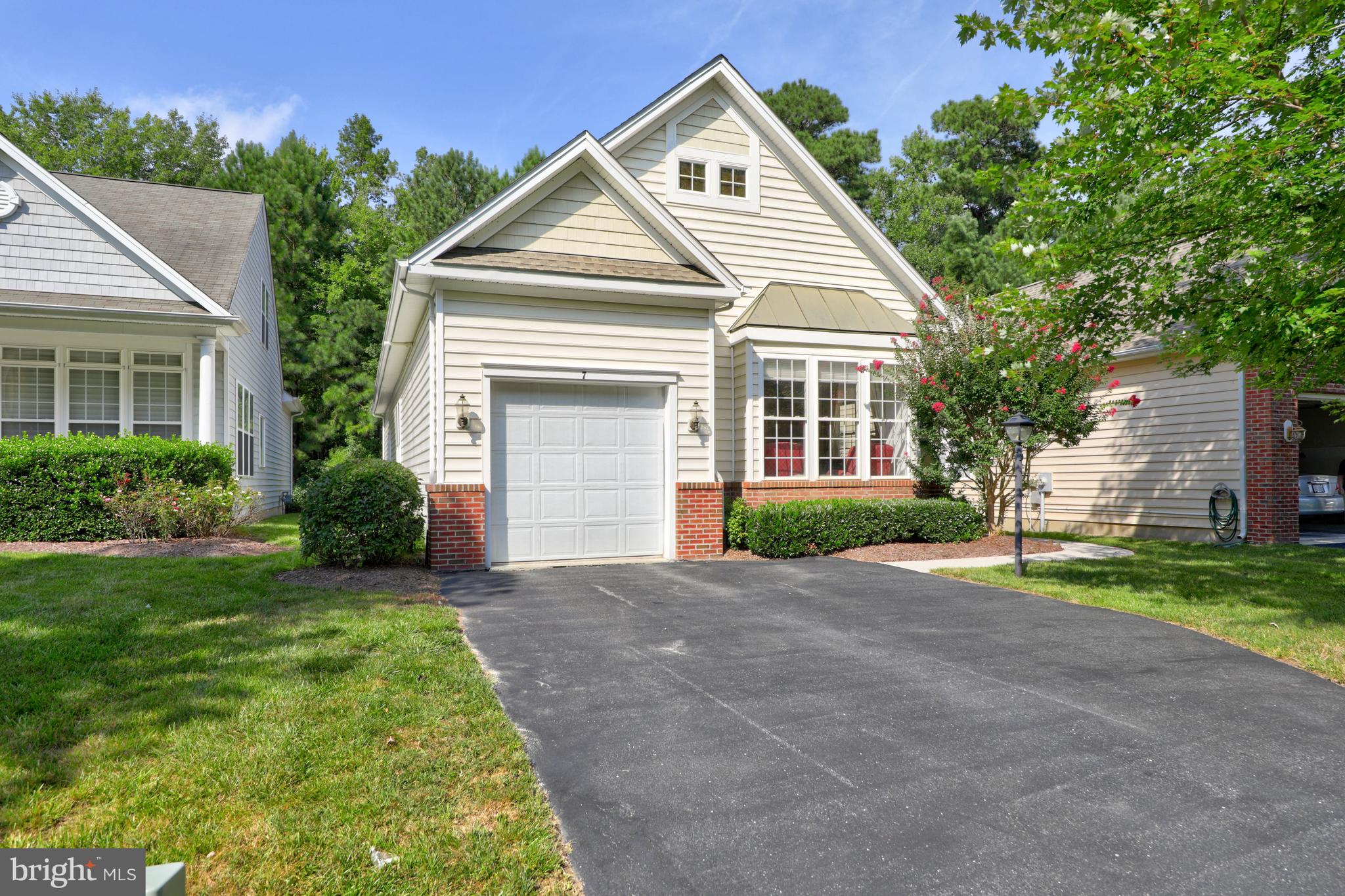 OCEAN PINES - THE PARKE - Residential