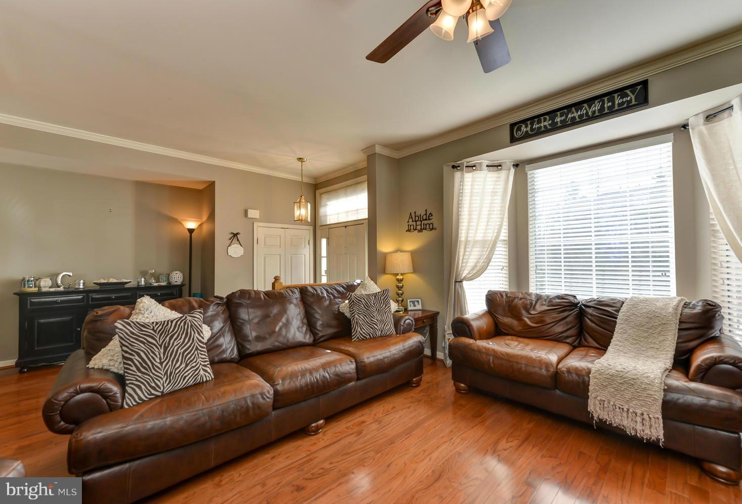 THE MEWS - Residential