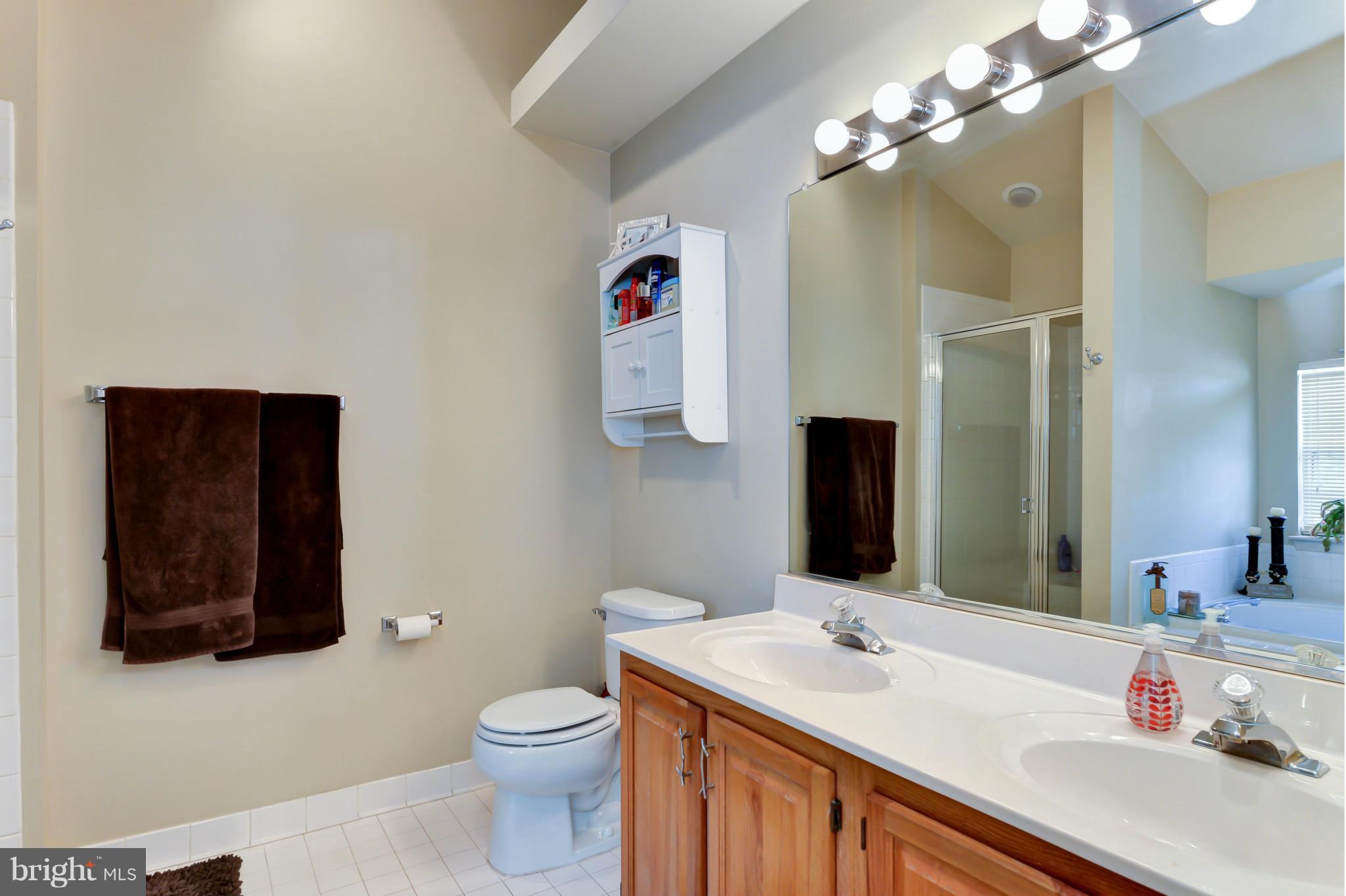 THE MEWS - Residential