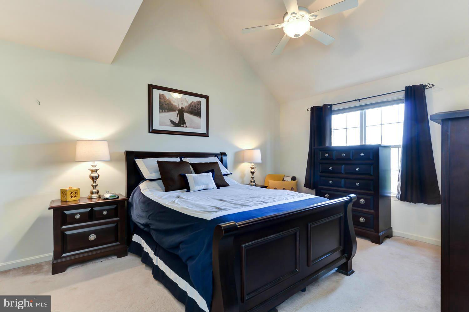 THE MEWS - Residential