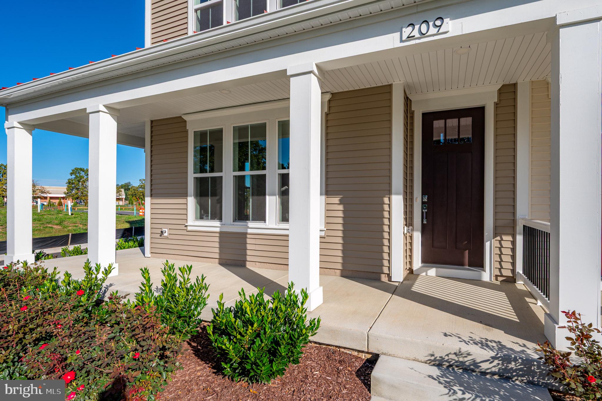 209 ALLEN LANE
