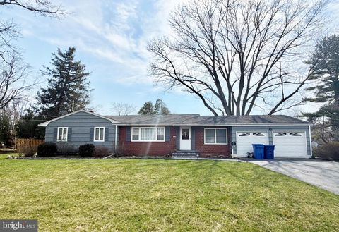 Photo of 5 Holmes Road, CRANBURY, NJ 08512 (MLS # NJMX2011634)