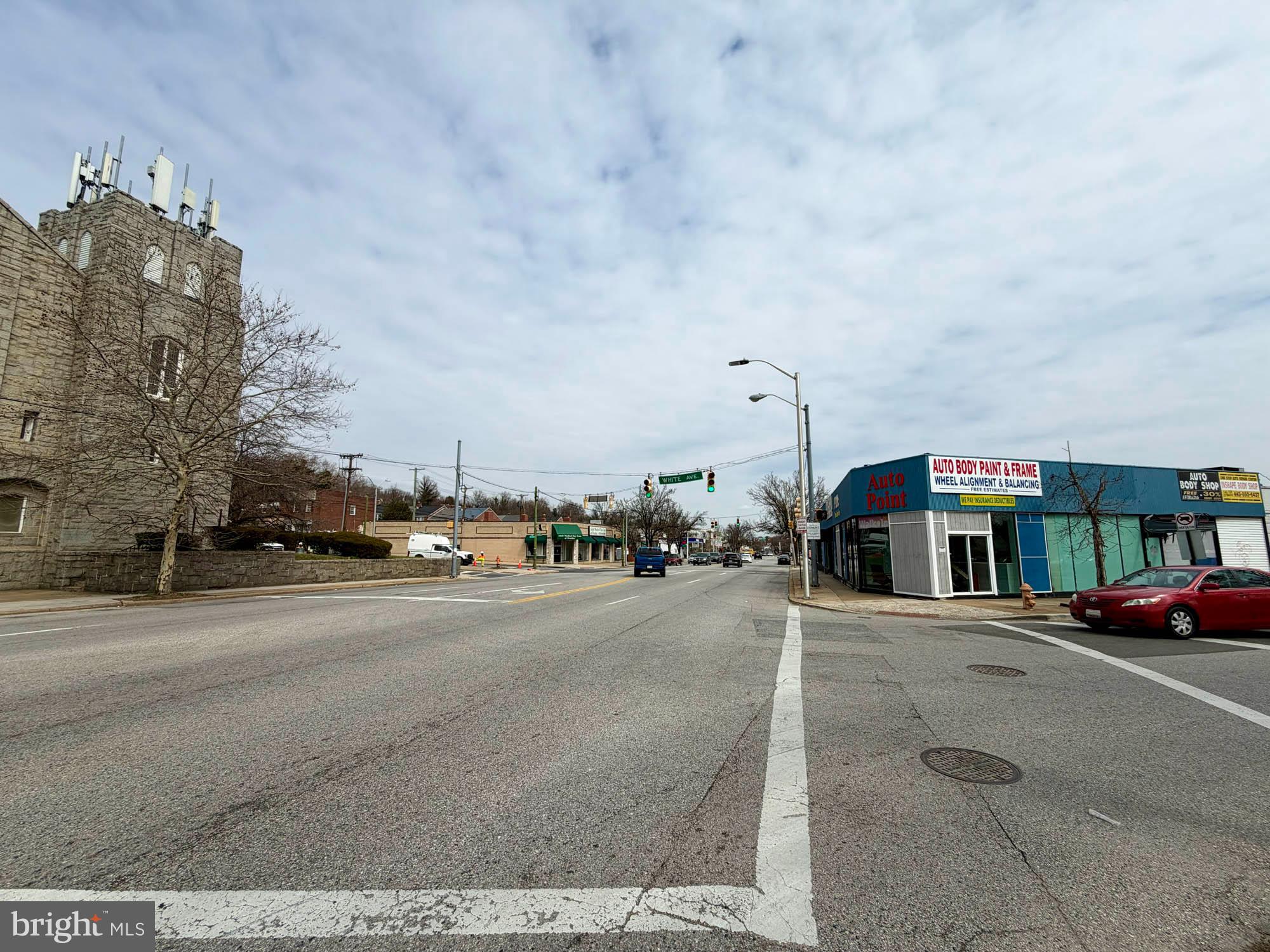 HAMILTON - Commercial Sale