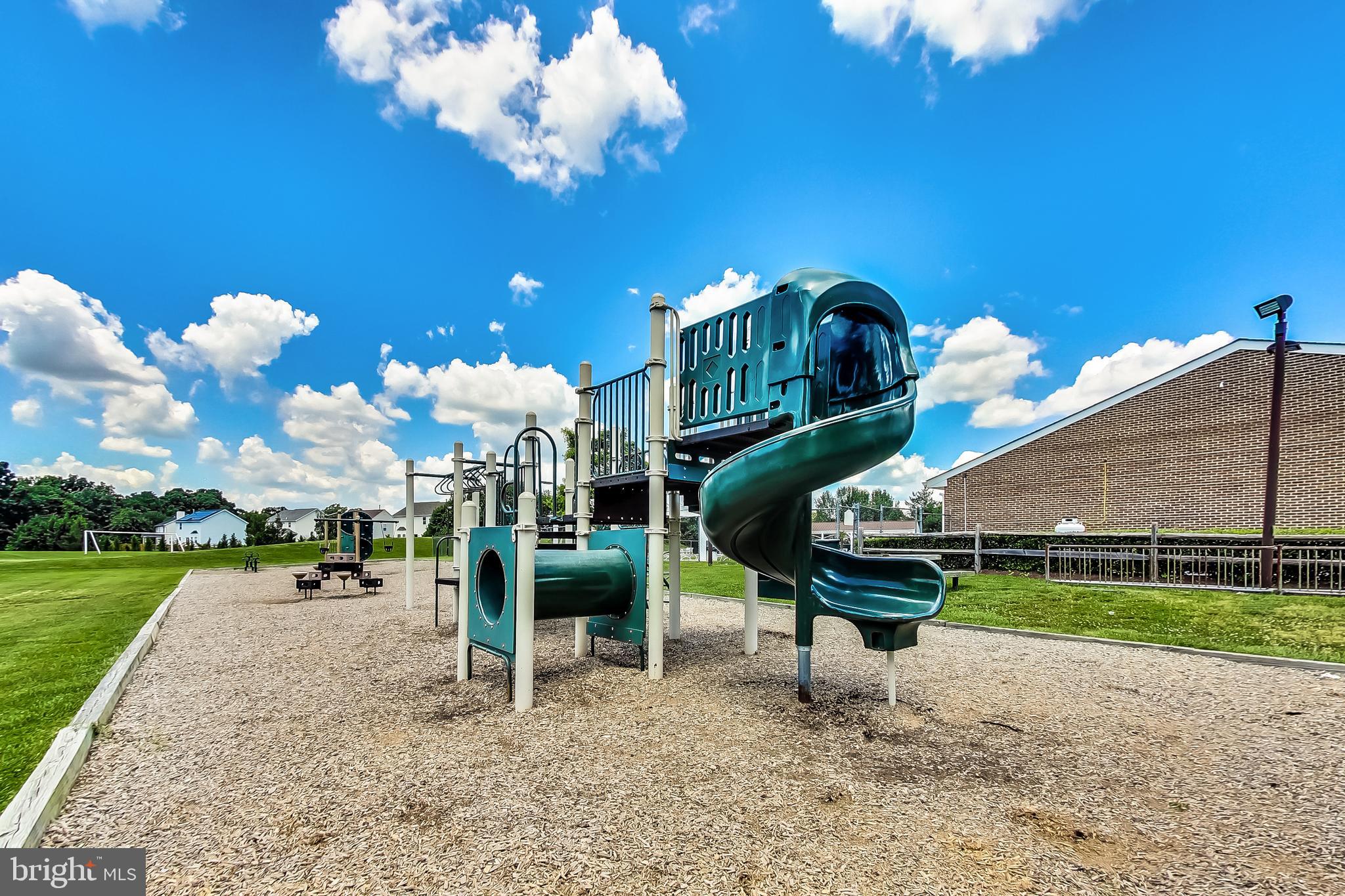 ST CHARLES SUB - WAKEFIELD - Residential