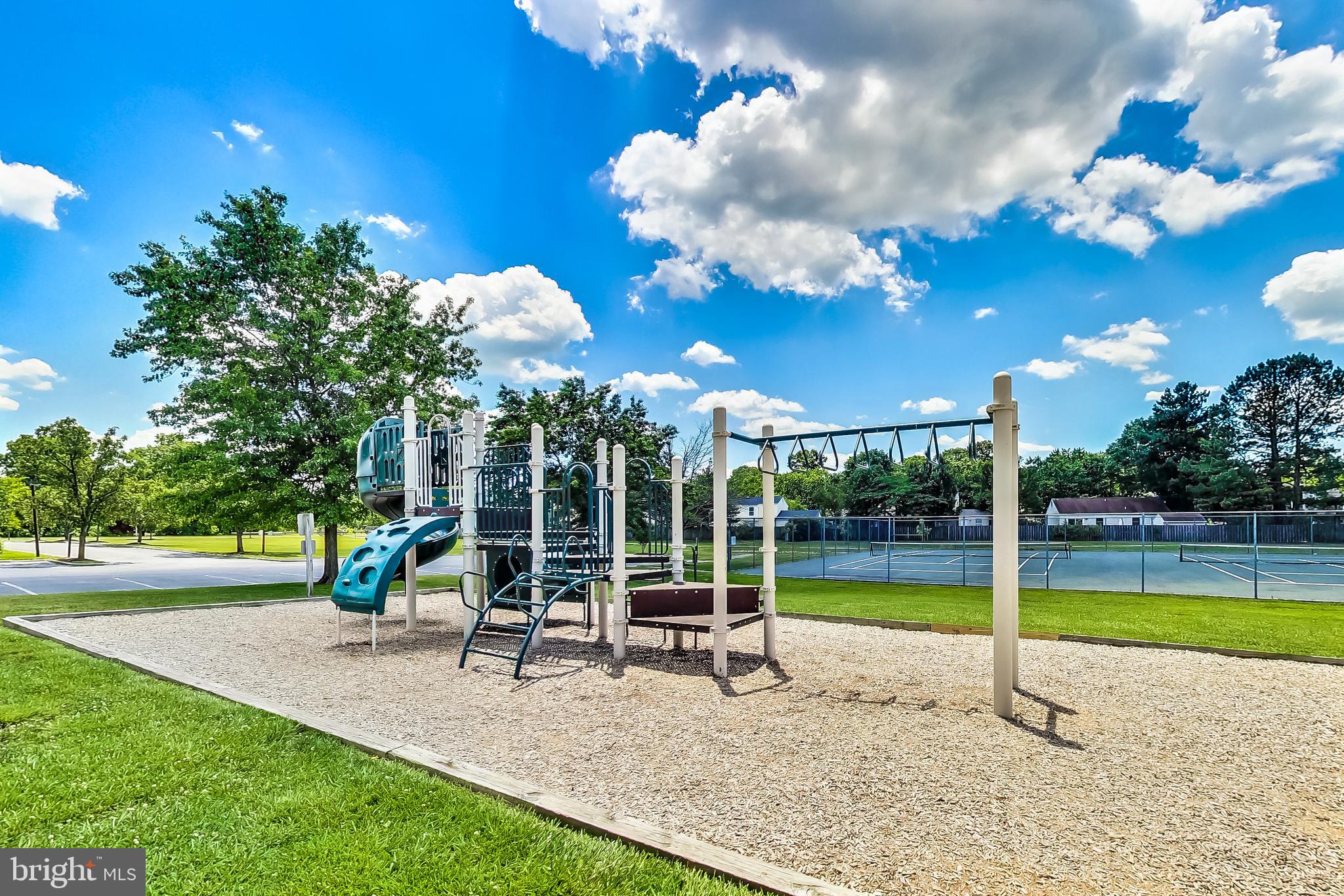 ST CHARLES SUB - WAKEFIELD - Residential