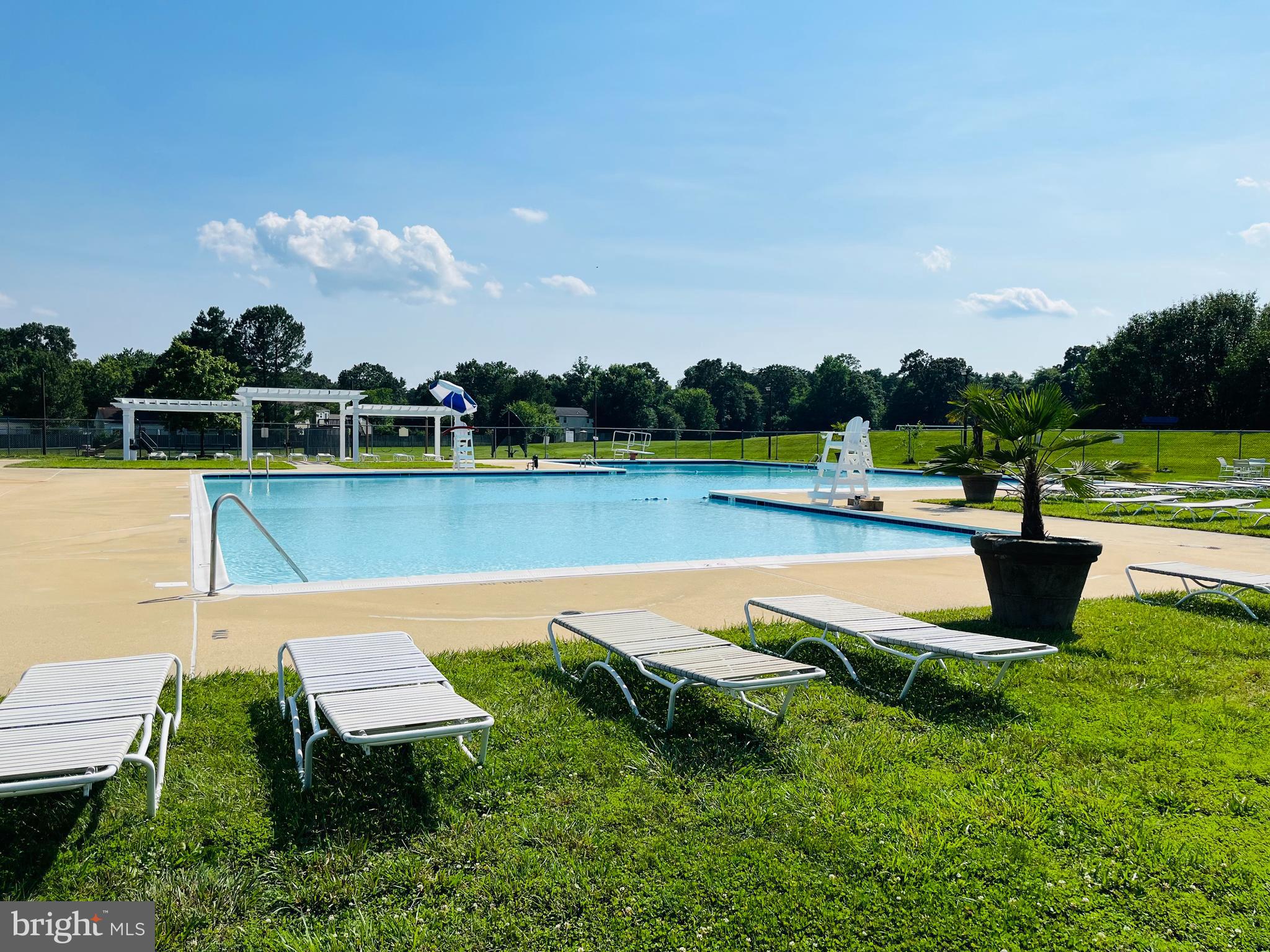 ST CHARLES SUB - WAKEFIELD - Residential