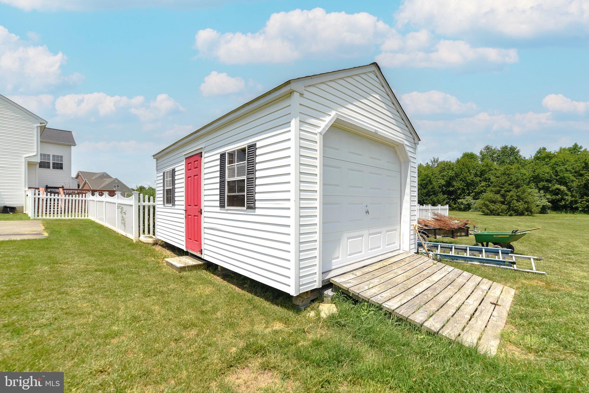 CLEARFIELDS OF BRETON BAY - Residential