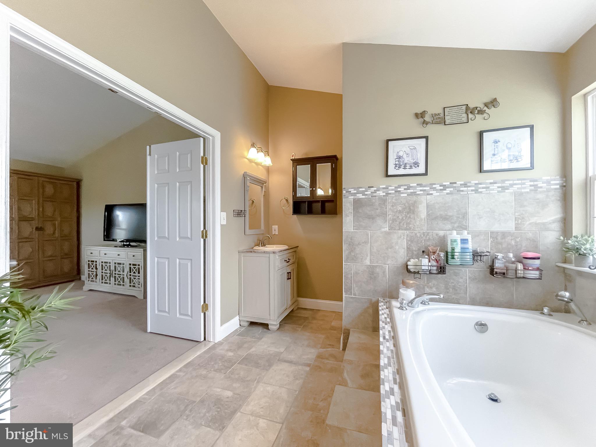 CLEARFIELDS OF BRETON BAY - Residential