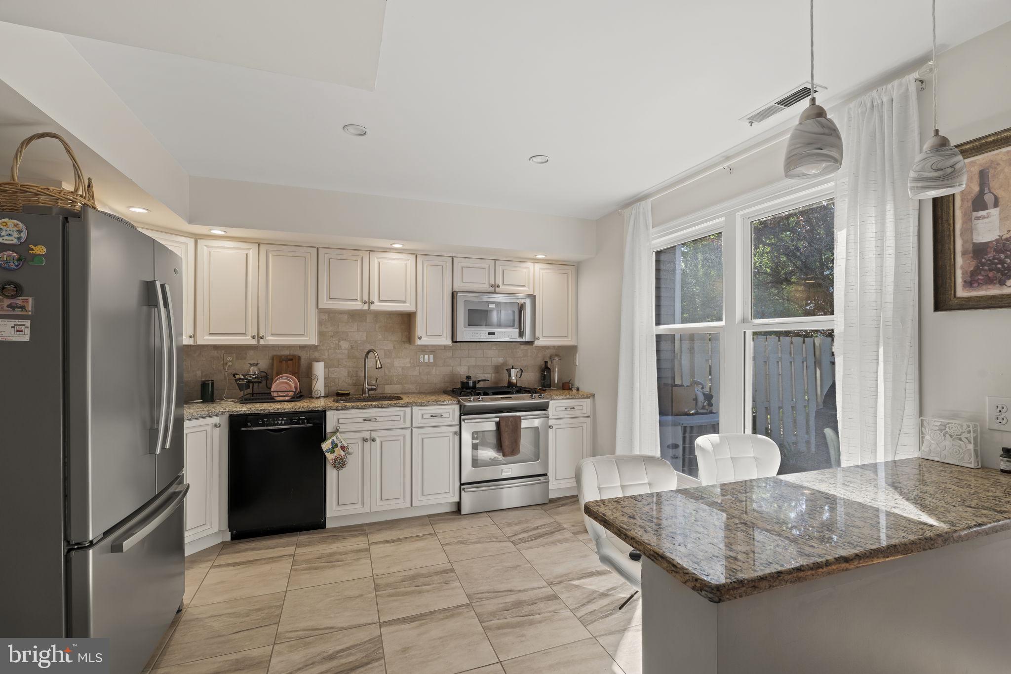 TANGLEWOOD - Residential