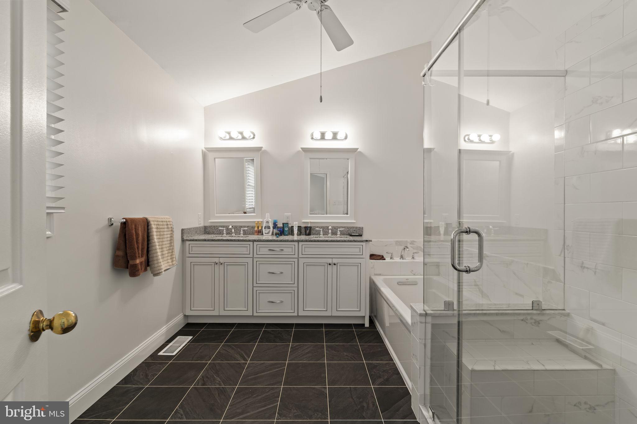 TANGLEWOOD - Residential