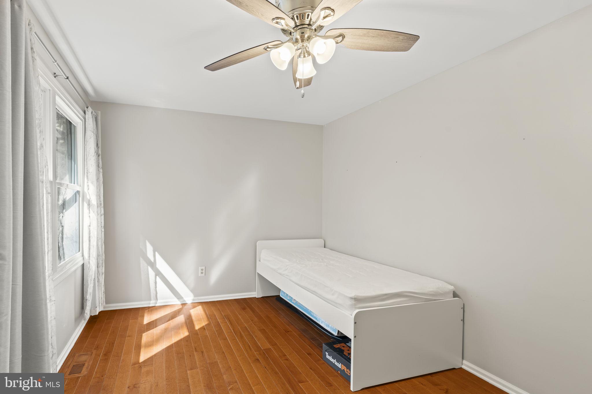 TANGLEWOOD - Residential