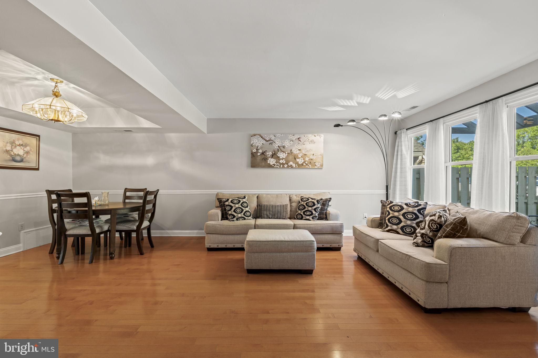 TANGLEWOOD - Residential