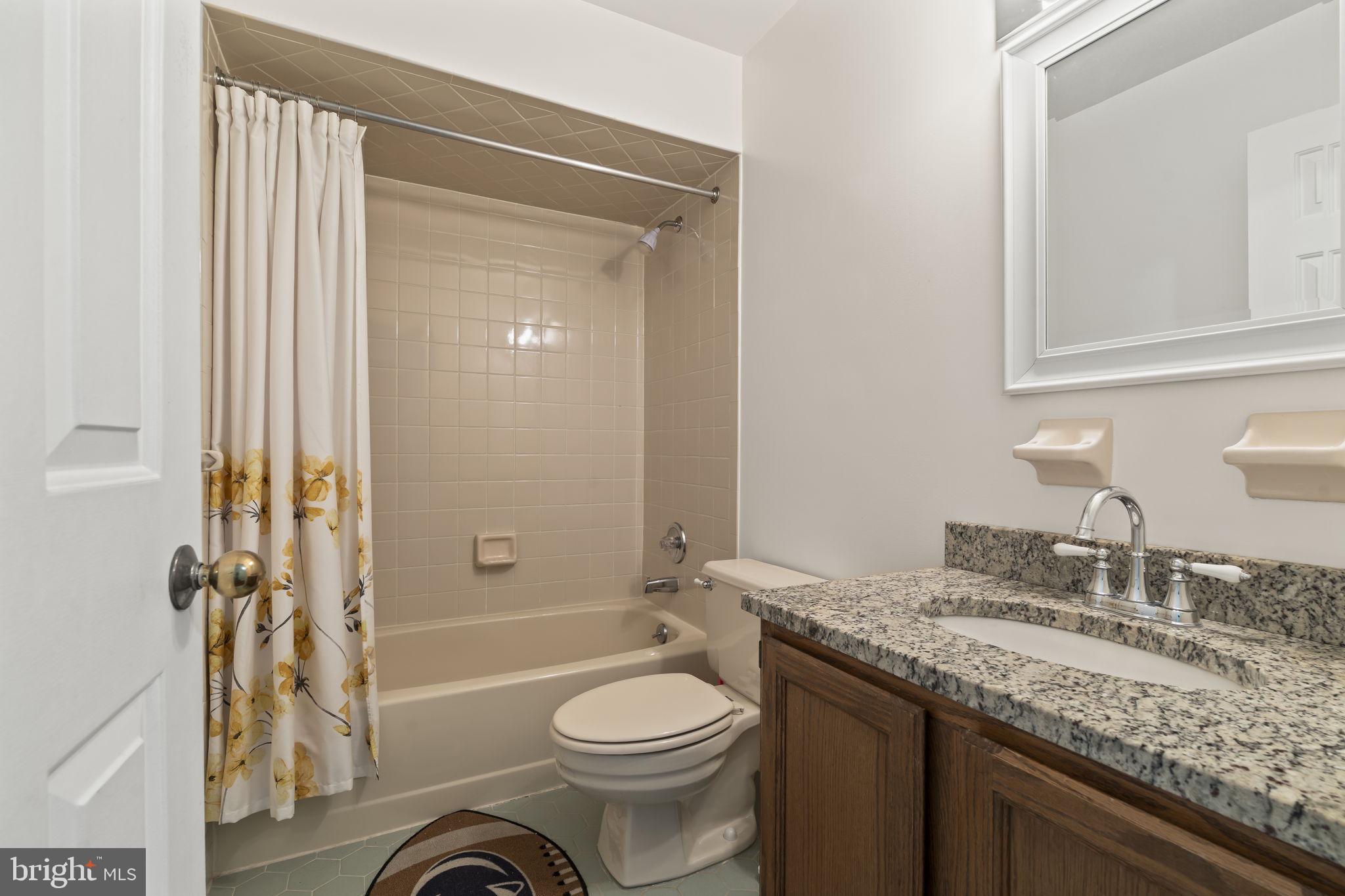 TANGLEWOOD - Residential