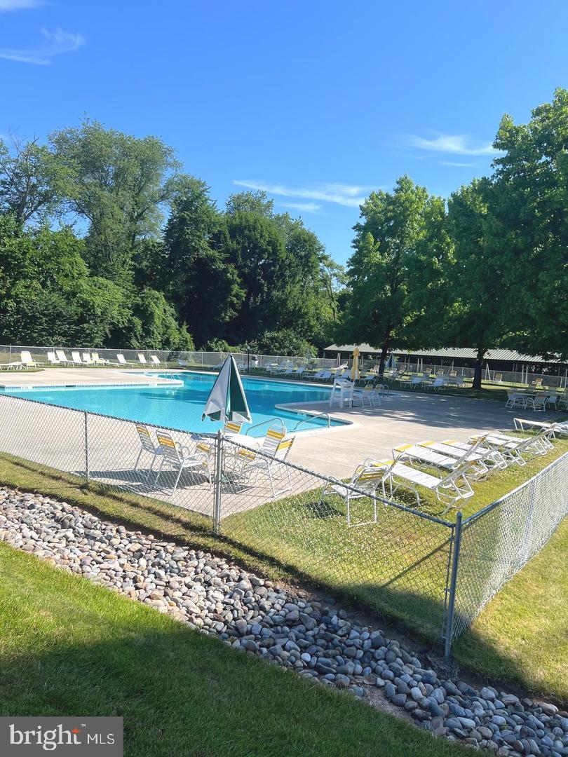 PLYMOUTH HILL - Residential