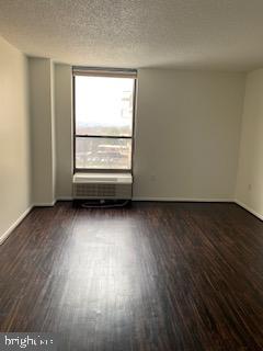 PLYMOUTH HILL - Residential