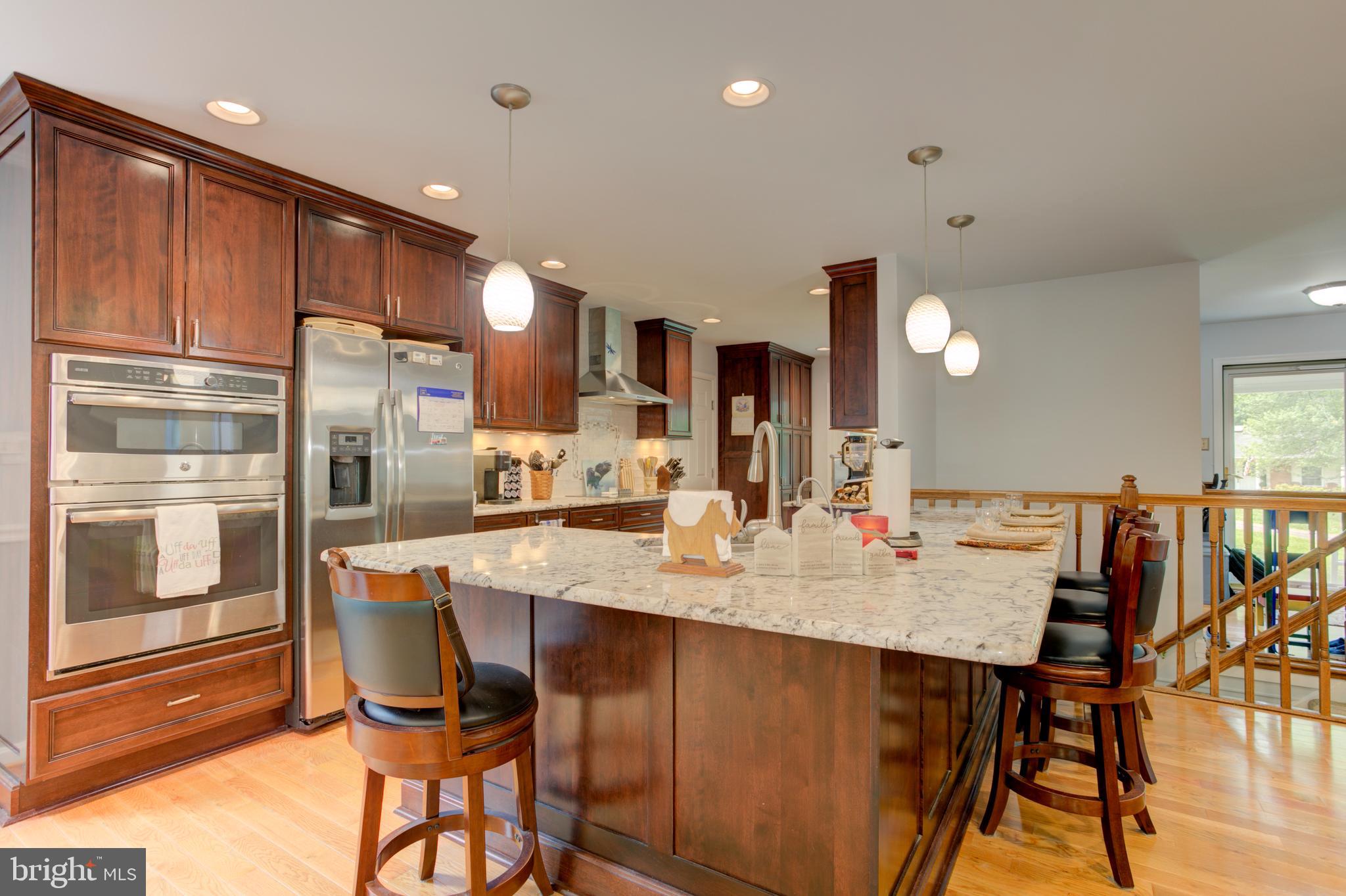 LAKE RIDGE - Residential