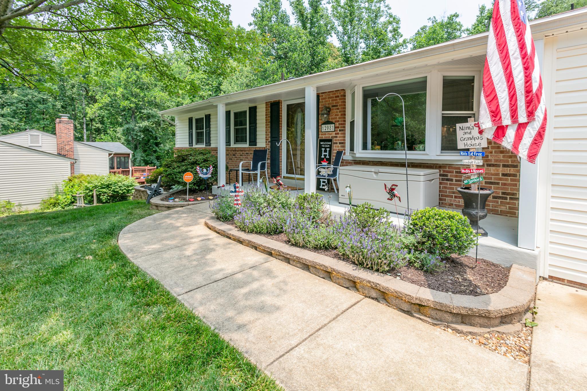 LAKE RIDGE - Residential