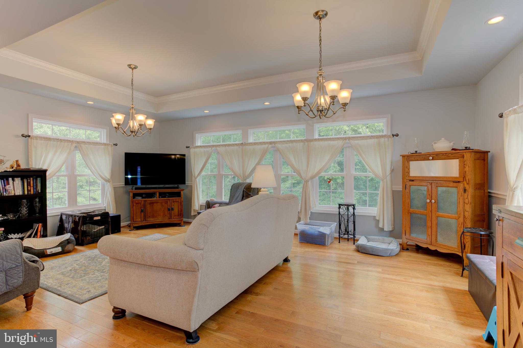 LAKE RIDGE - Residential