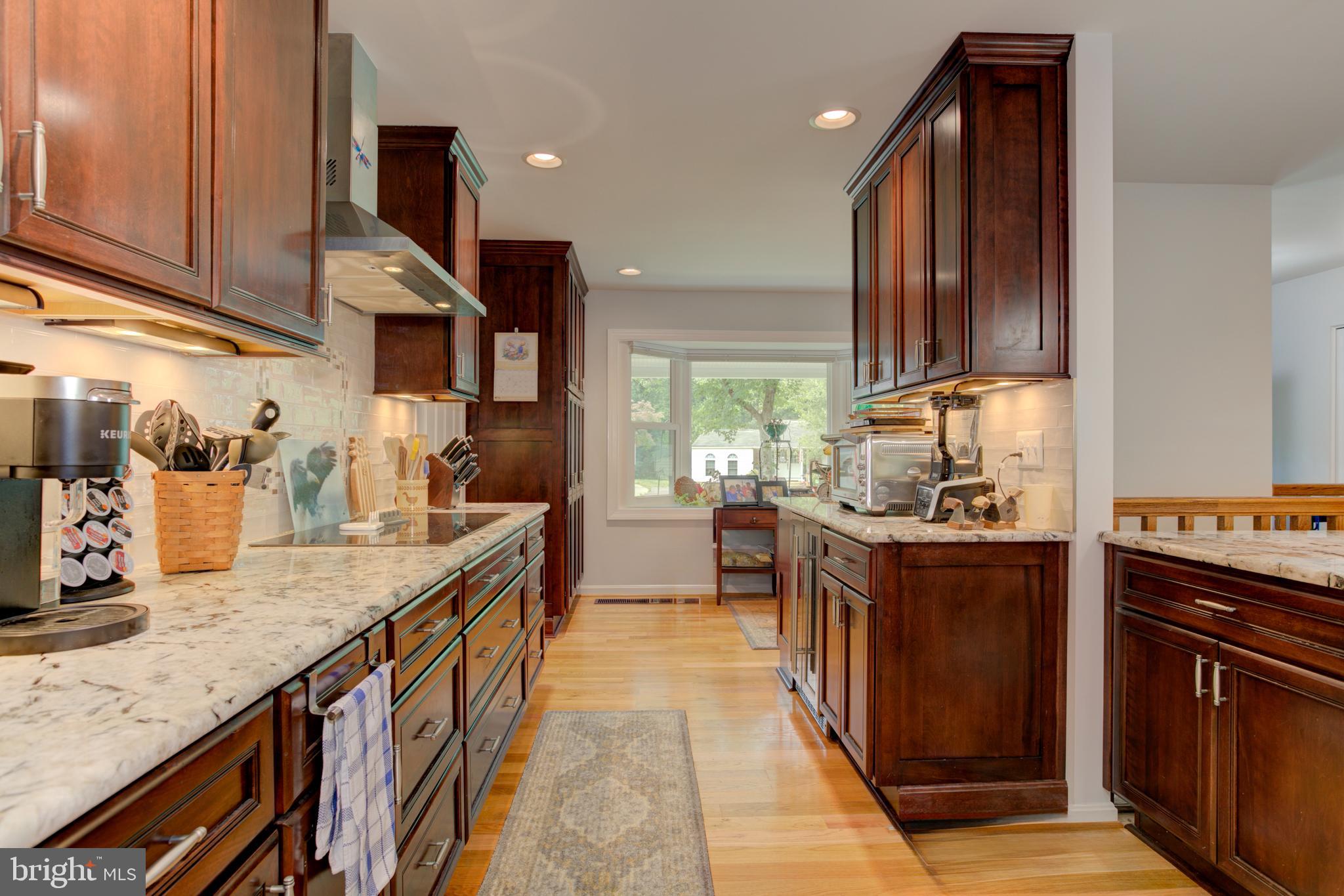 LAKE RIDGE - Residential