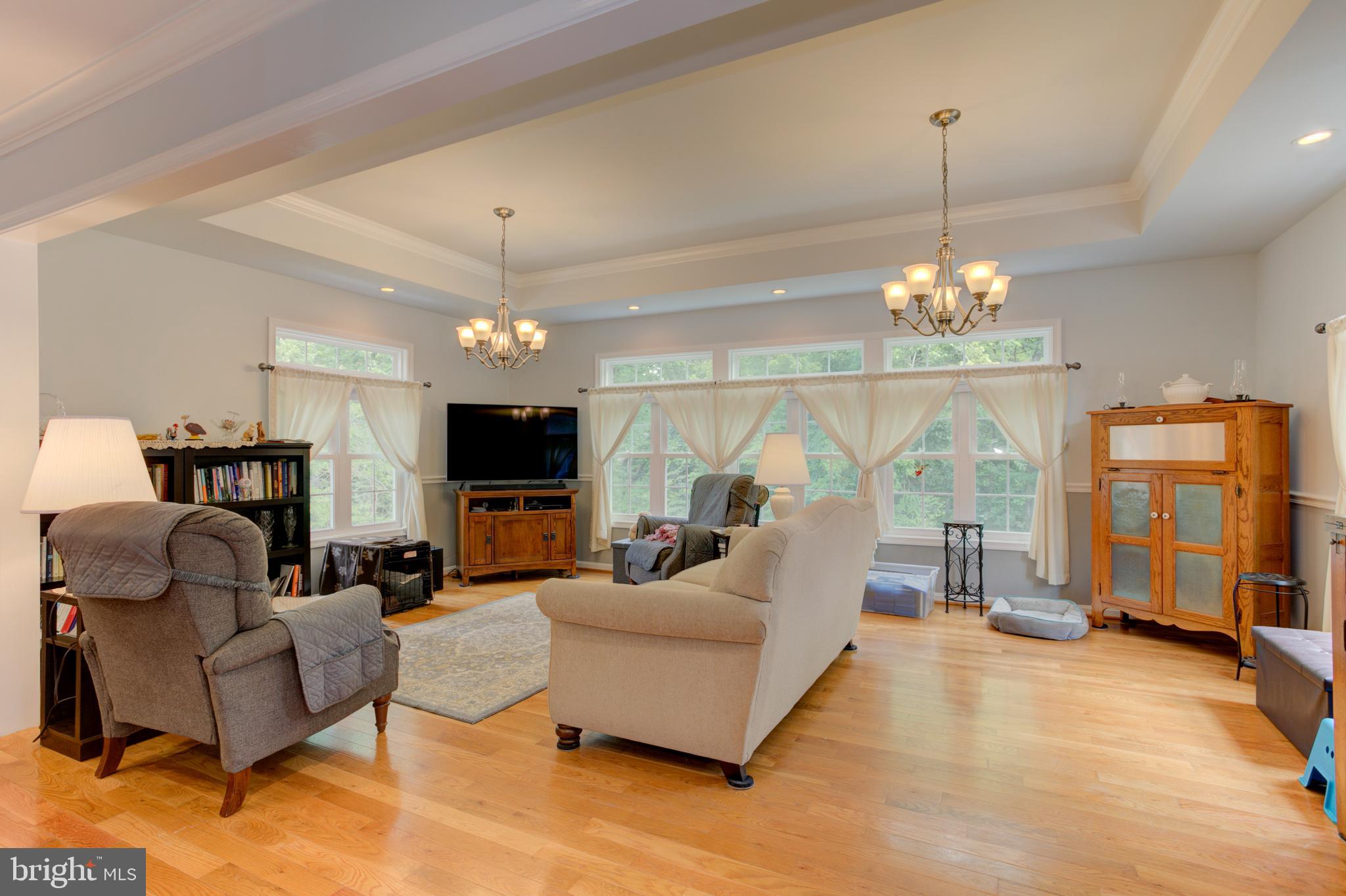 LAKE RIDGE - Residential