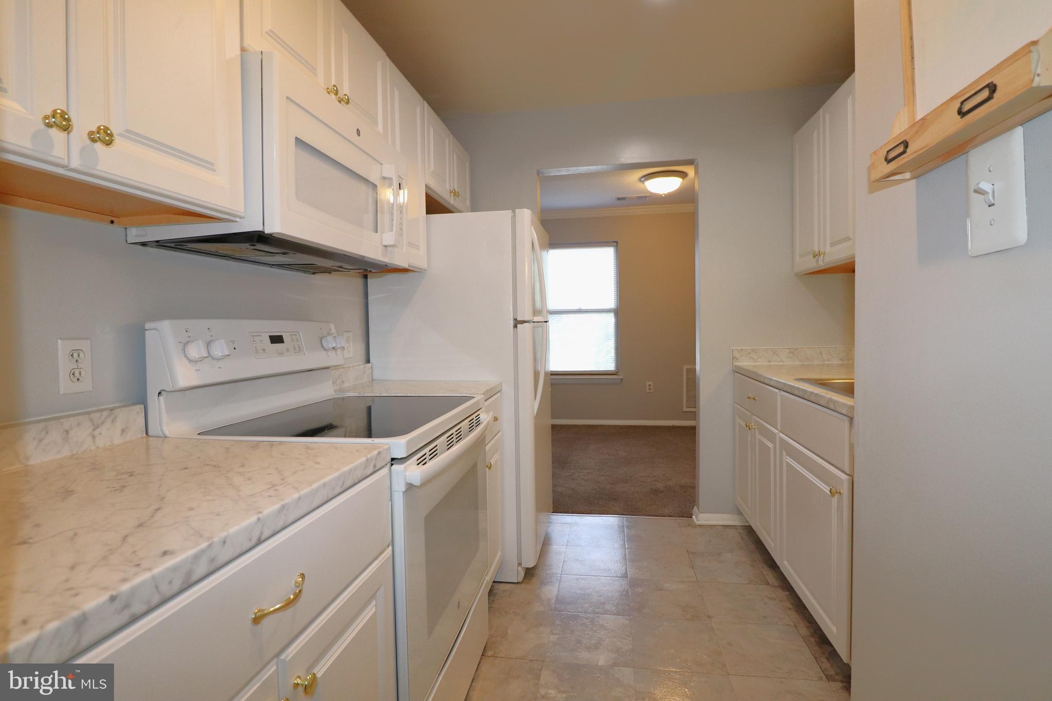 SUMMER RIDGE CODM - Residential Lease