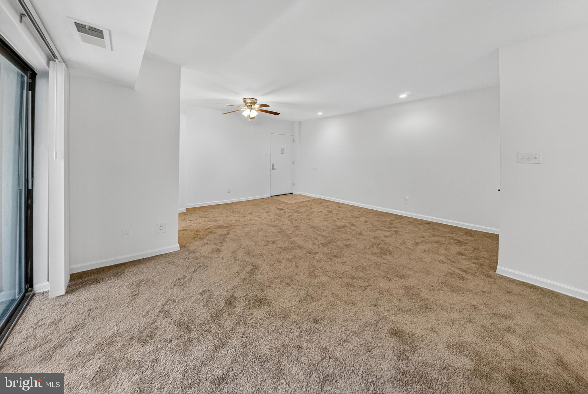 400 TAYLOR ST NE M34