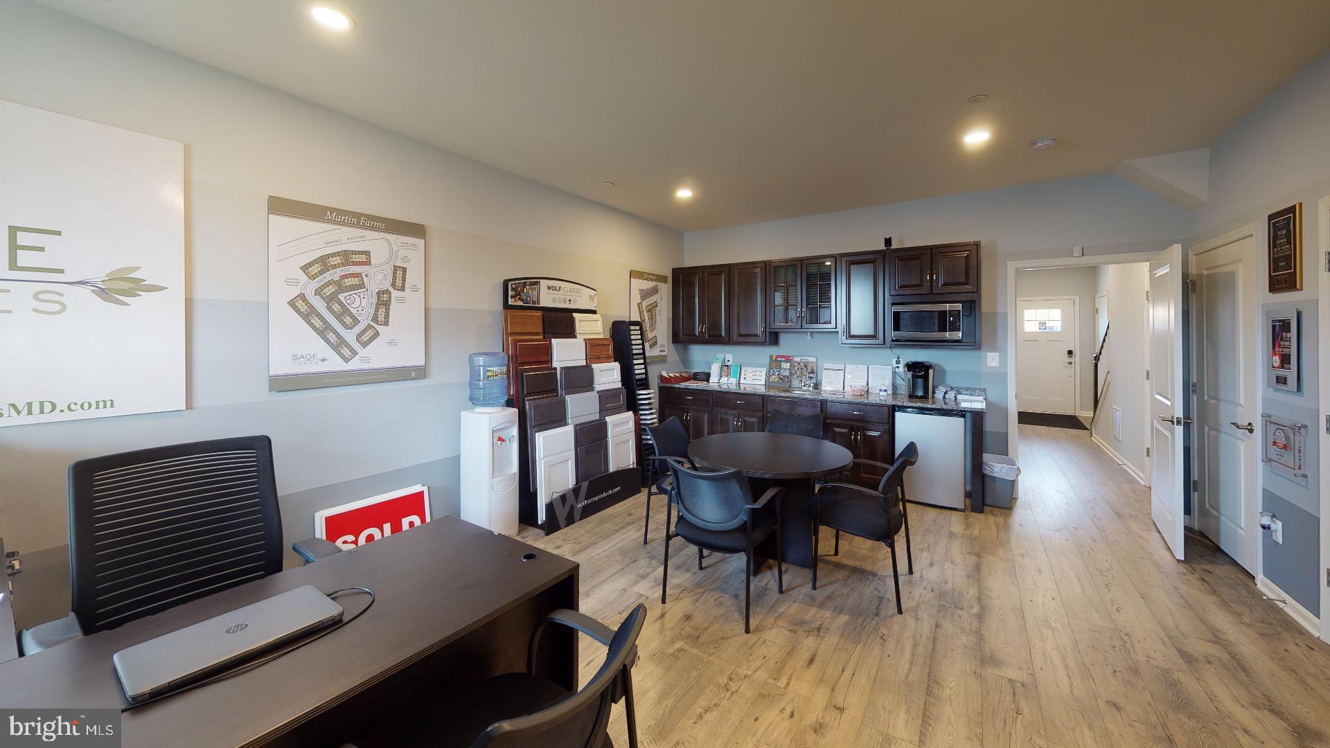 TRIMBLE MEADOWS - Residential