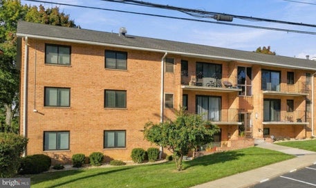 1745 EDGEWOOD HILL CIRCLE 204 HAGERSTOWN MD 21740