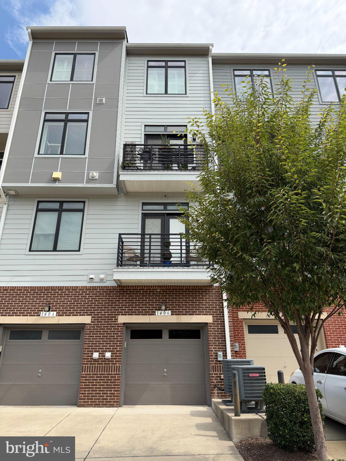 1406 RIBBON LIMESTONE TERRACE SE