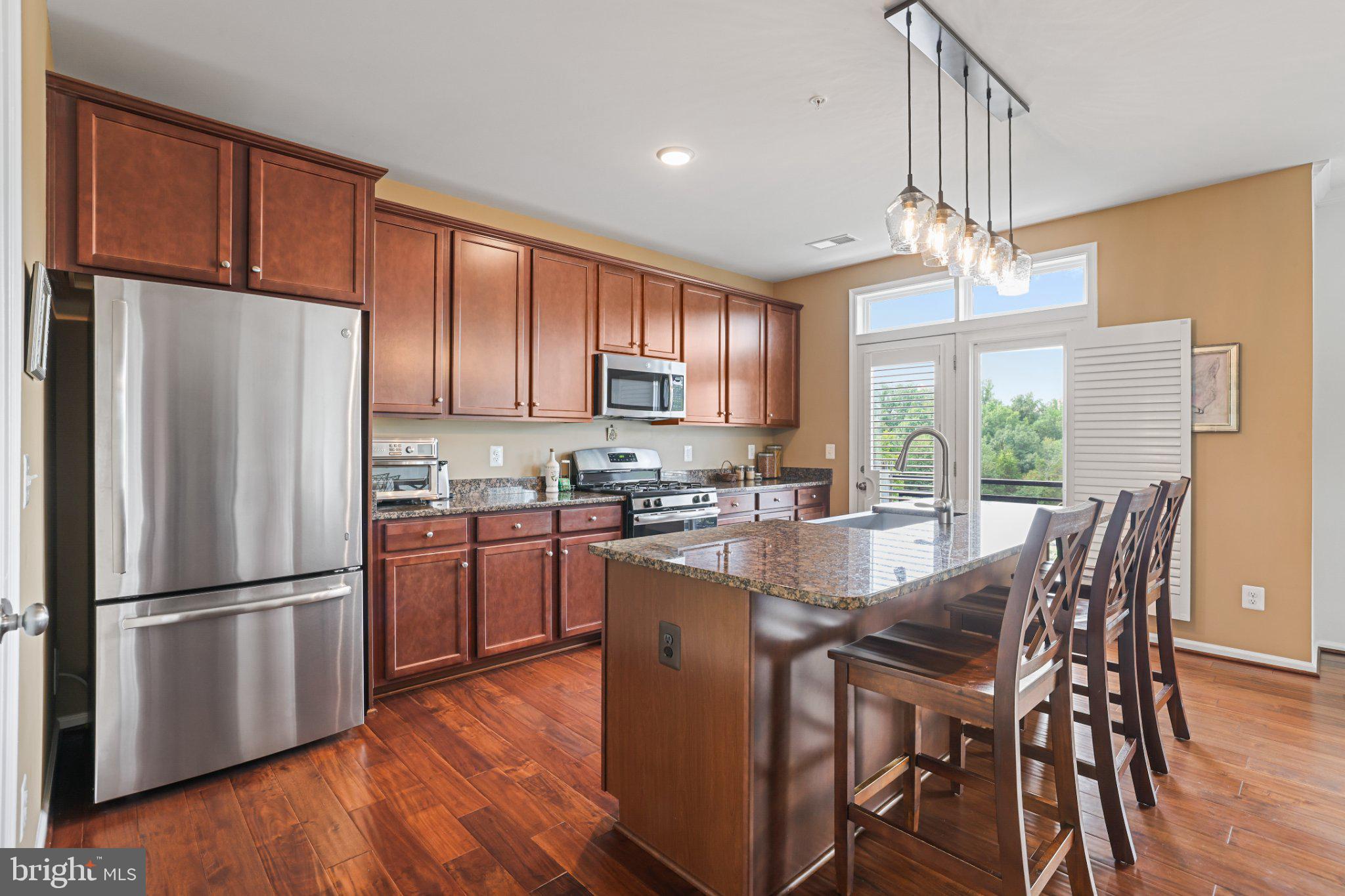1406 RIBBON LIMESTONE TERRACE SE