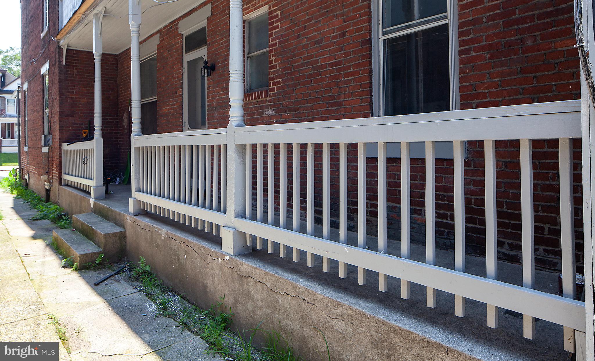 HARRISBURG CITY - Residential Lease