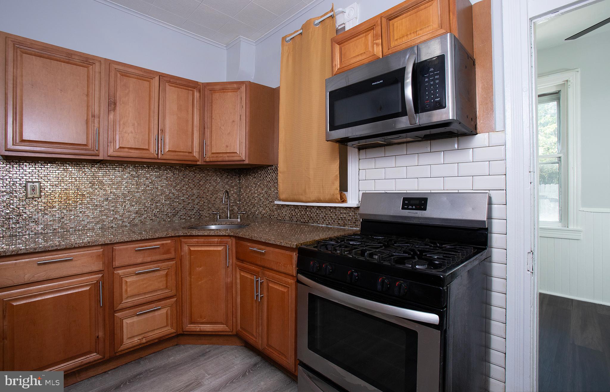 HARRISBURG CITY - Residential Lease