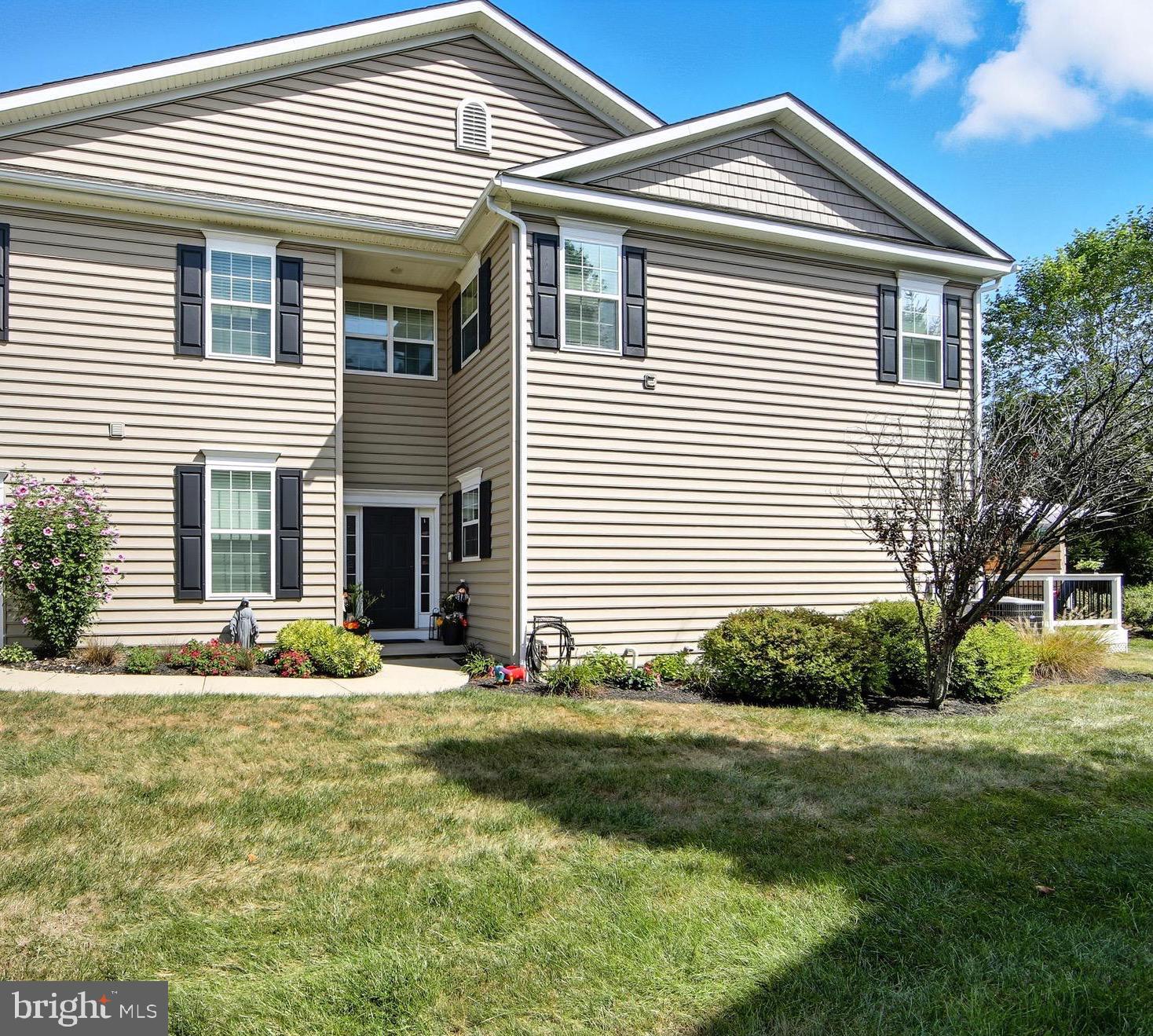 94 NEW VILLAGE GREENE DRIVE