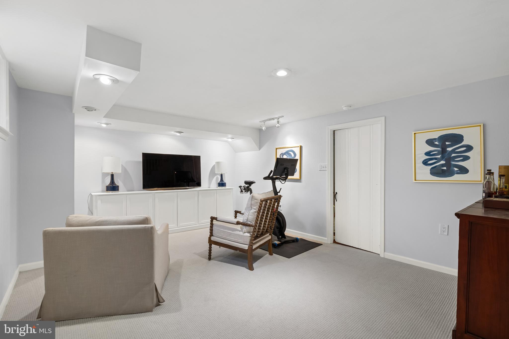 RODGERS FORGE - Residential